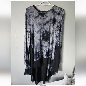 Tie-Dye Long Sleeve Women's Top